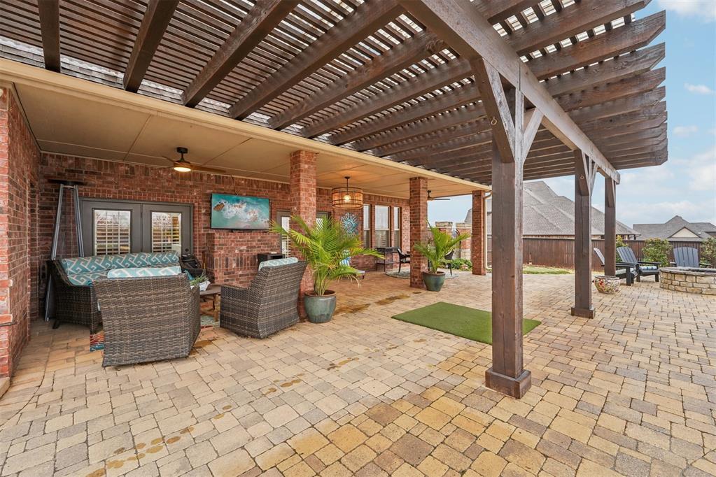 1414 High Ridge Drive
