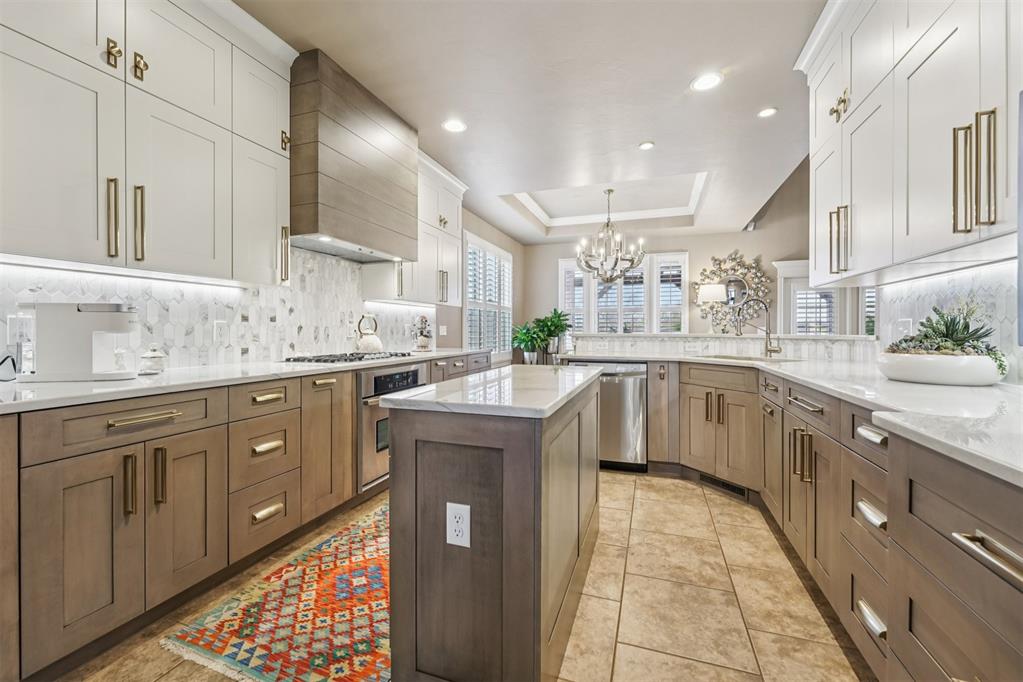1414 High Ridge Drive