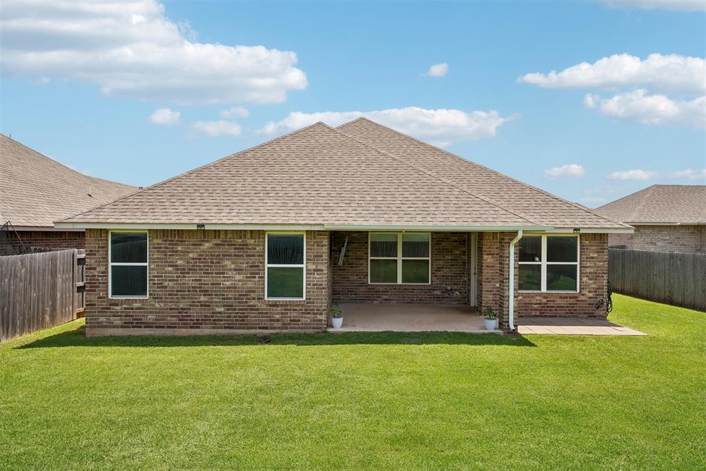 3509 Shutter Ridge Drive