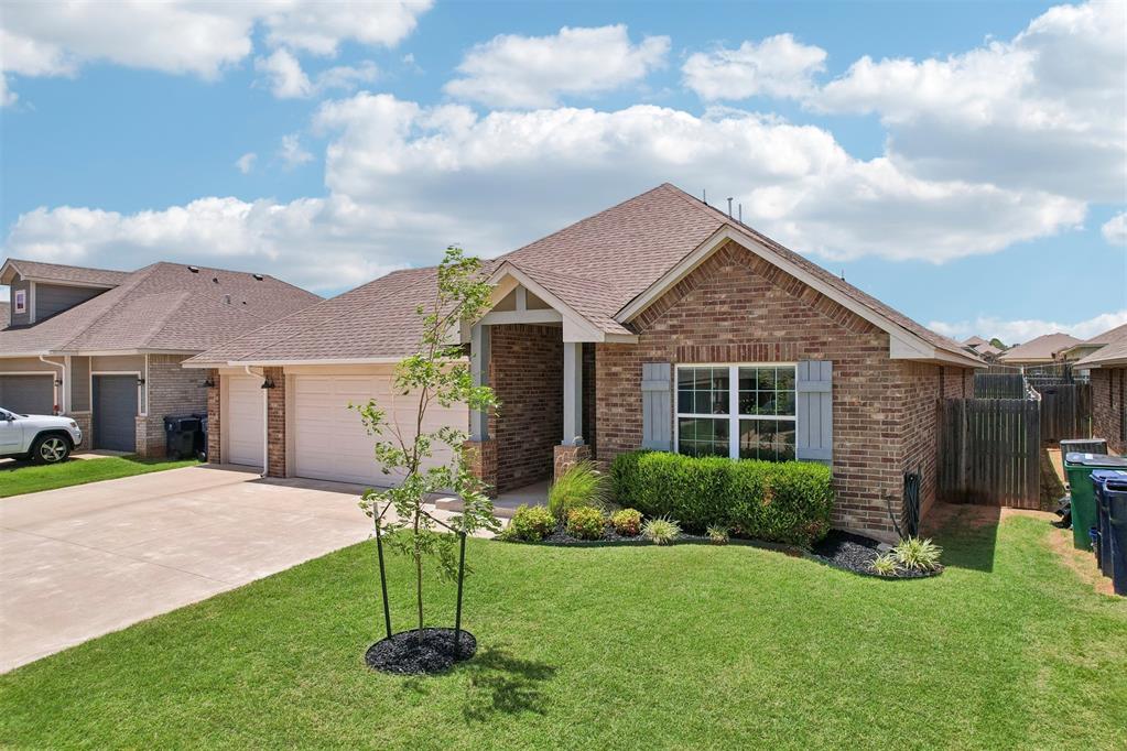 3509 Shutter Ridge Drive