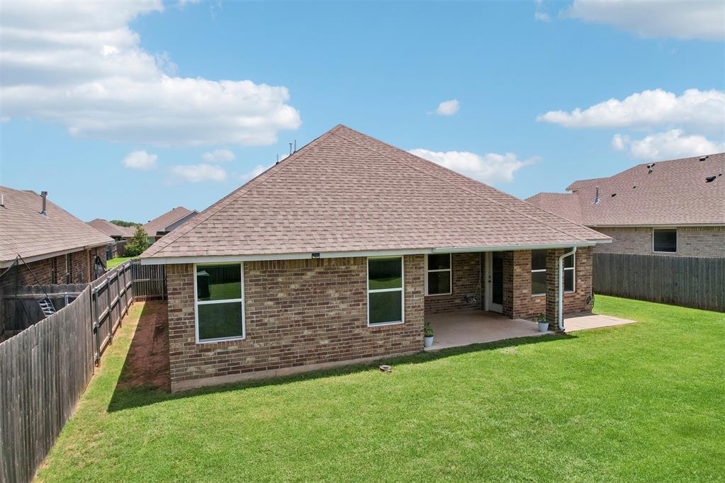 3509 Shutter Ridge Drive