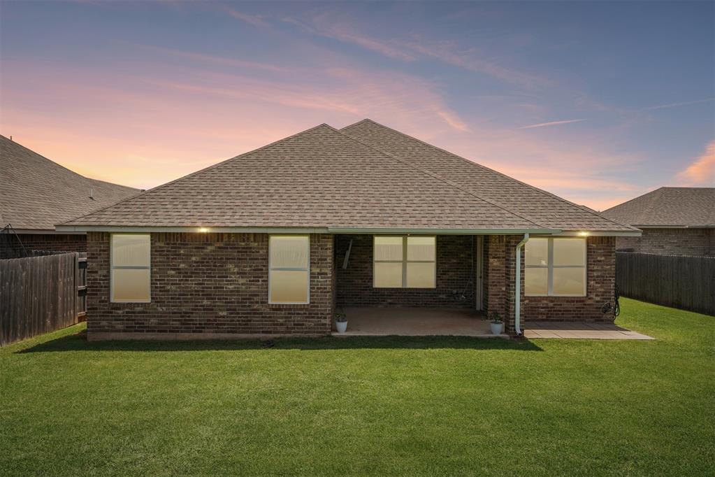 3509 Shutter Ridge Drive