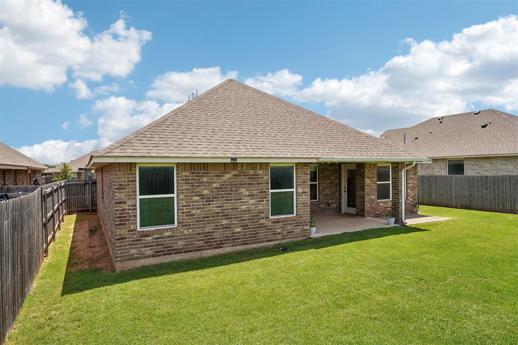 3509 Shutter Ridge Drive