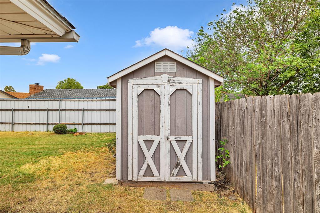 2437 SW 93rd Street