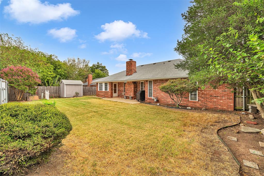 2437 SW 93rd Street