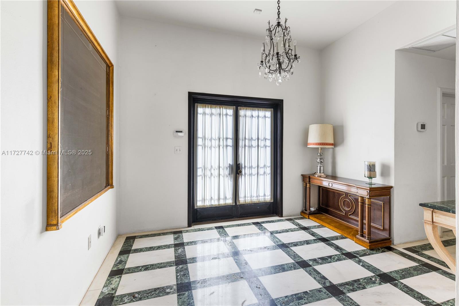 1181 S Alhambra Cir