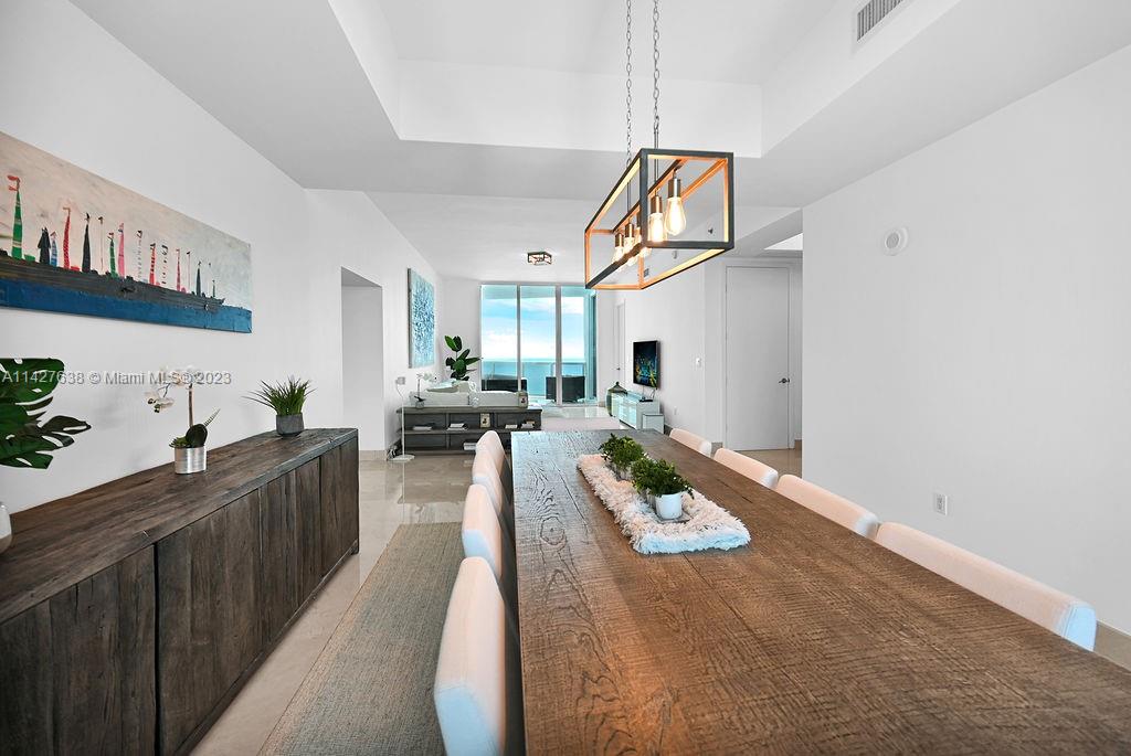 15901 Collins Ave # 1804