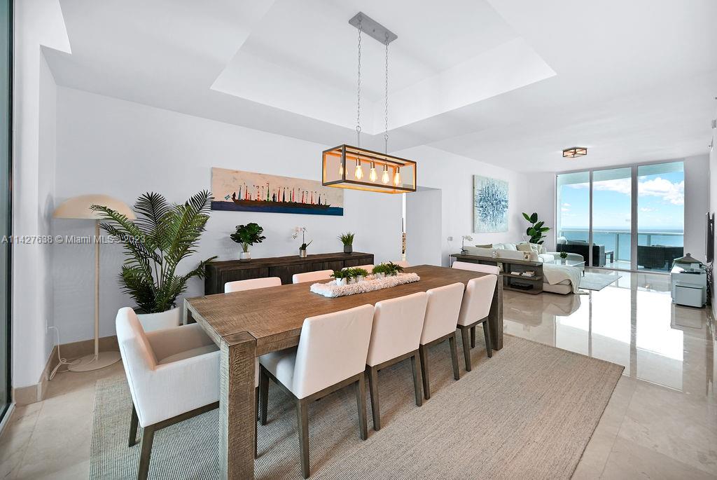 15901 Collins Ave # 1804