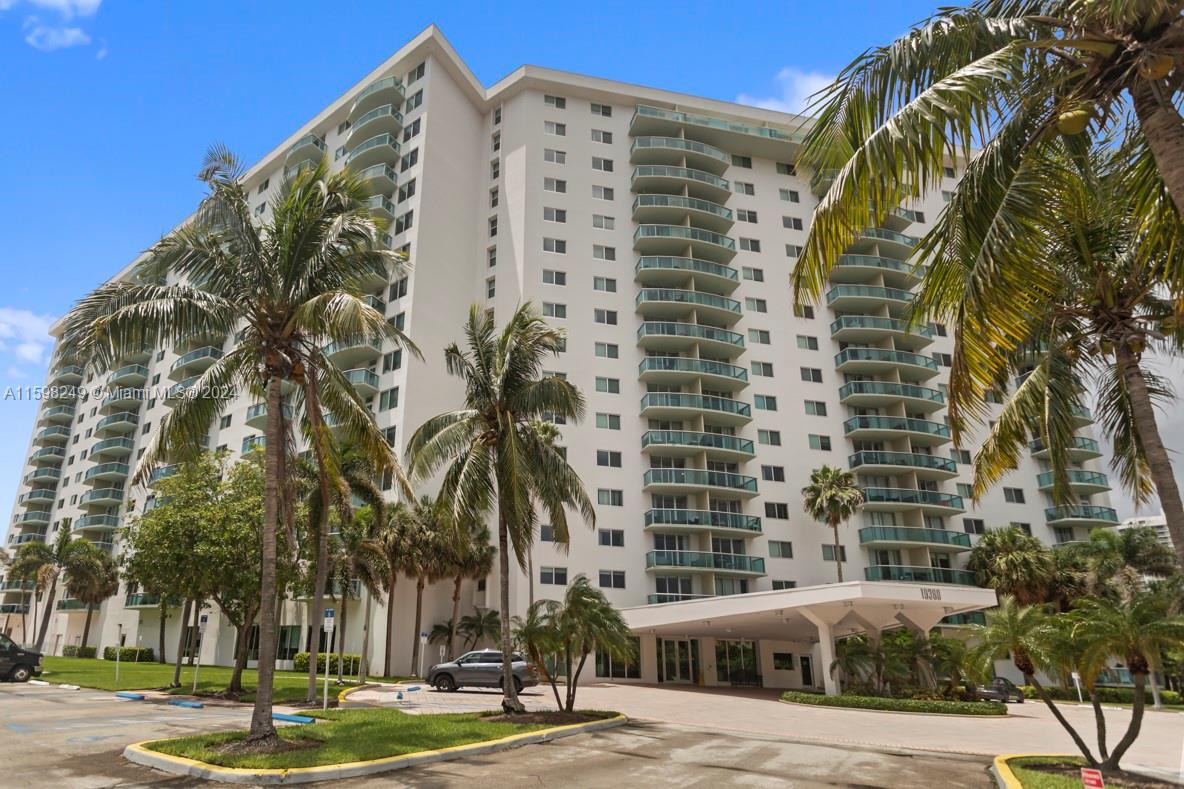 19380 Collins Ave # 1615