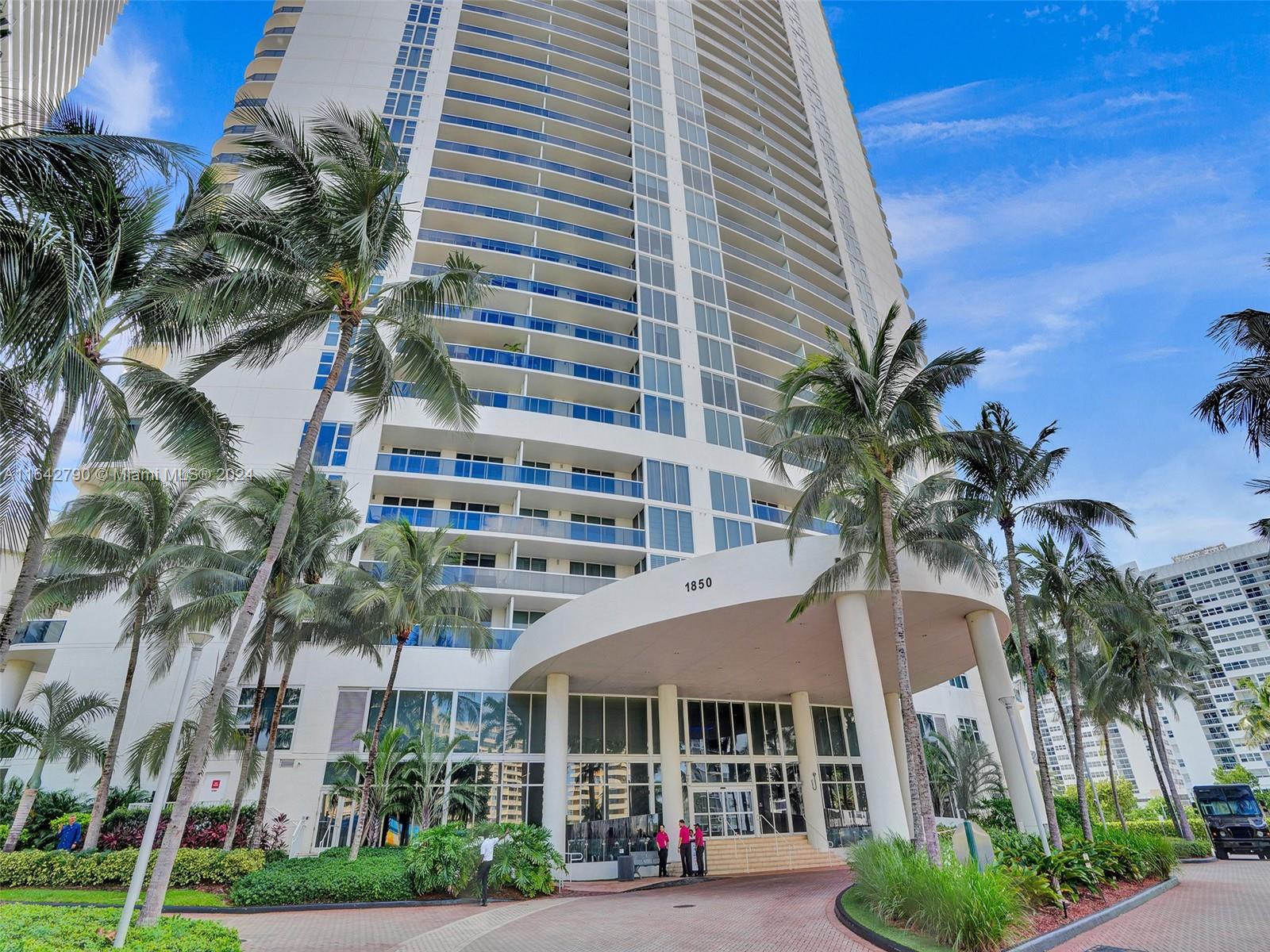 1850 S Ocean Dr # 3910