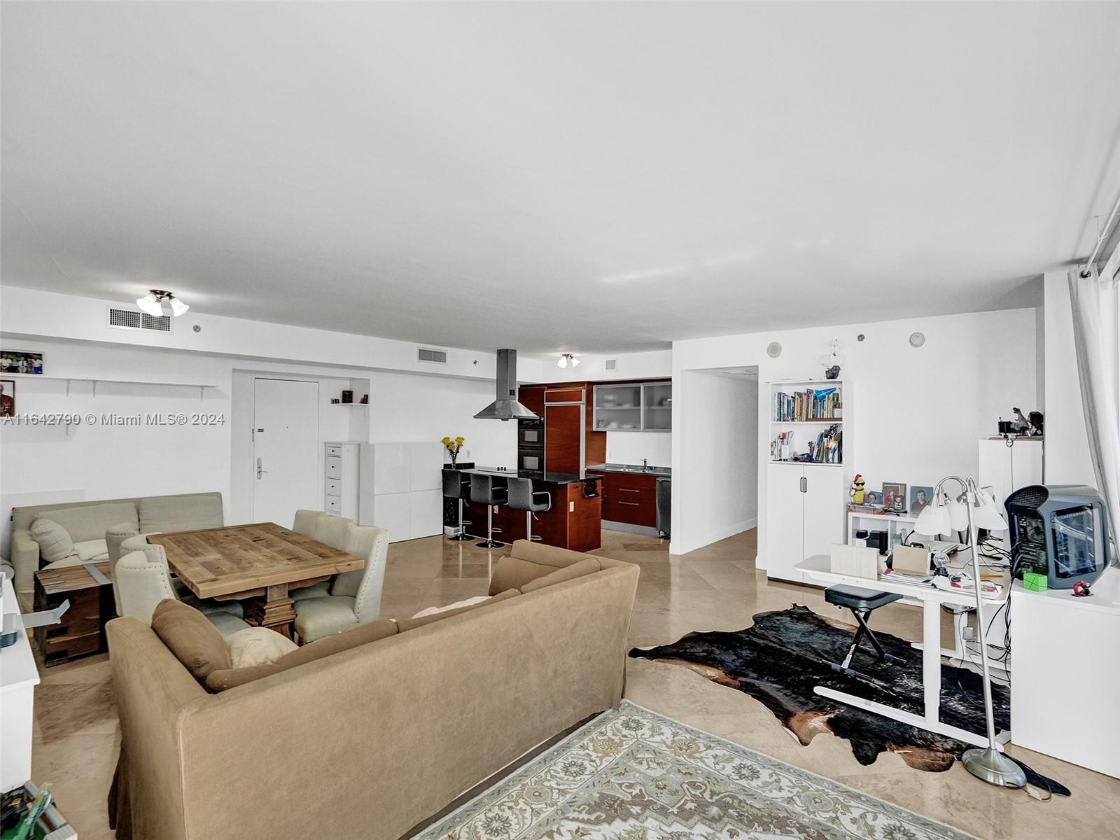 1850 S Ocean Dr # 3910