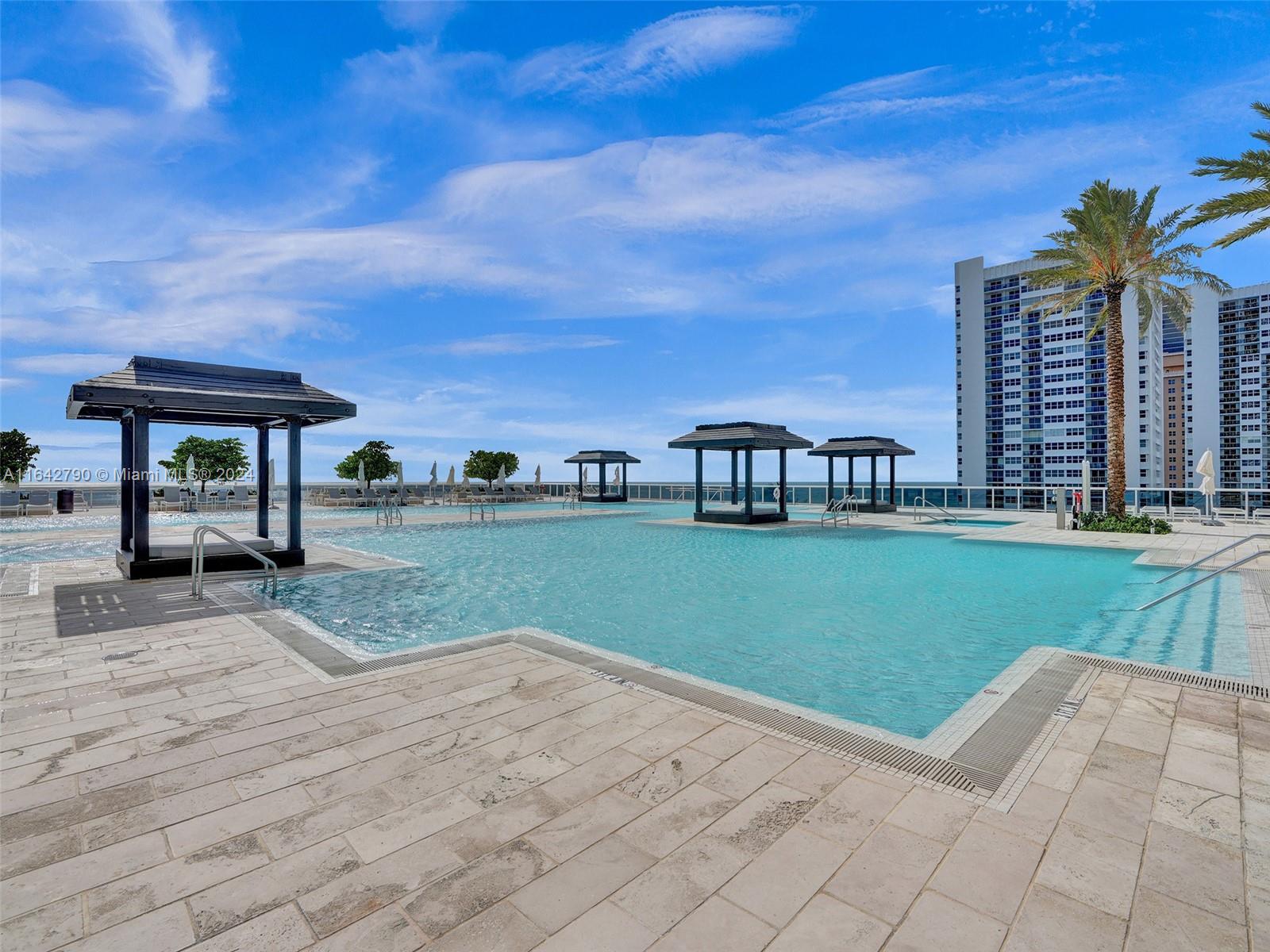 1850 S Ocean Dr # 3910
