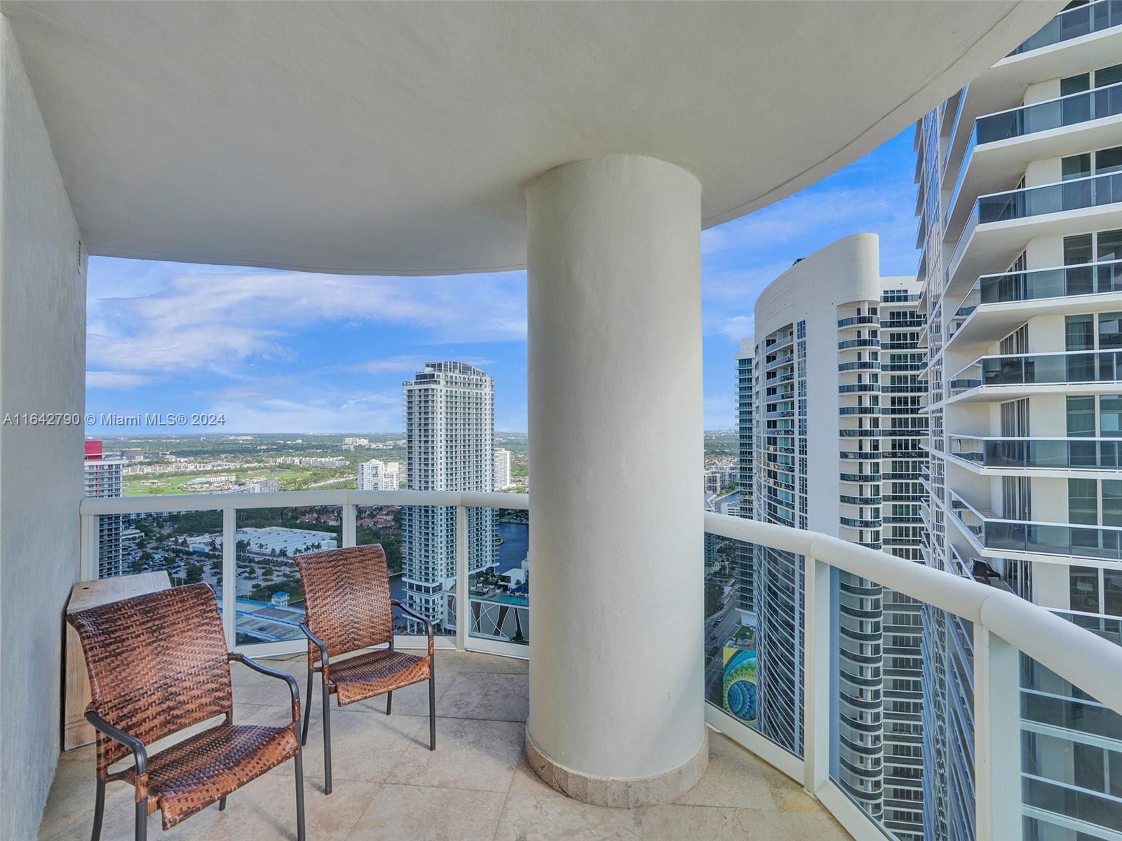 1850 S Ocean Dr # 3910