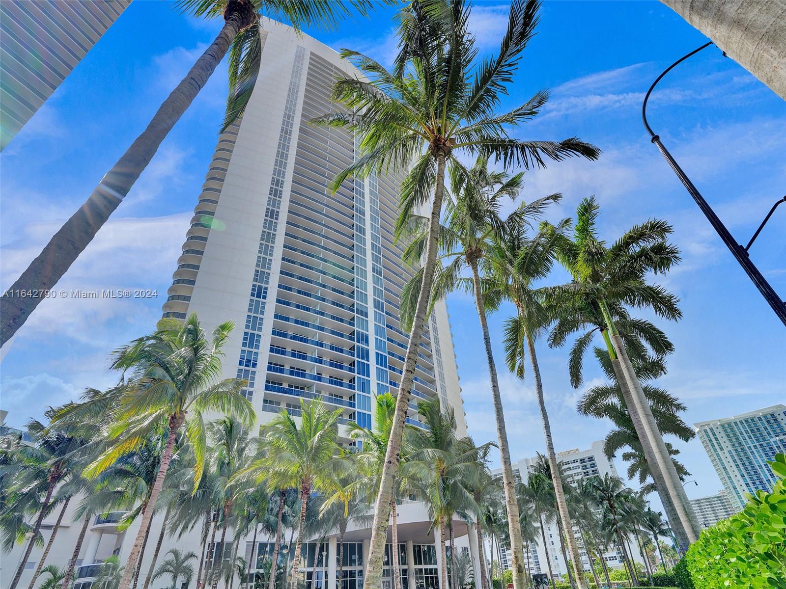 1850 S Ocean Dr # 3910