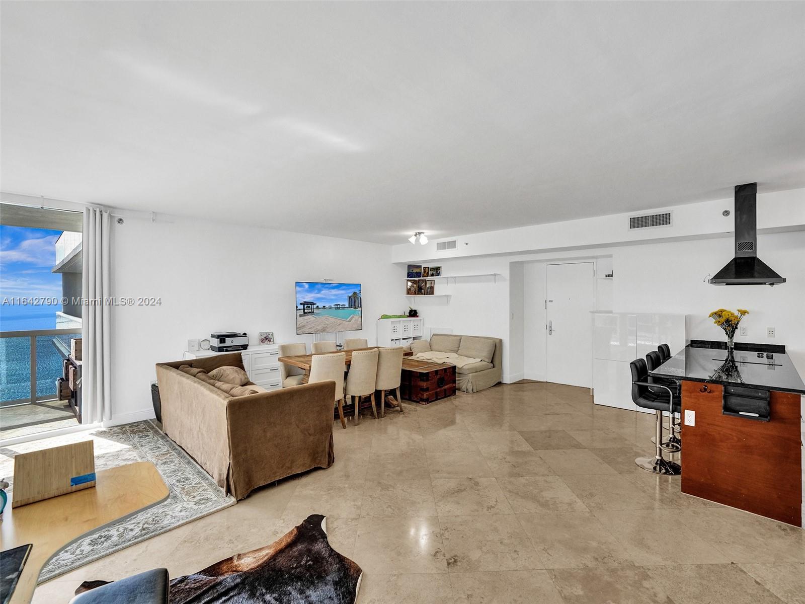 1850 S Ocean Dr # 3910