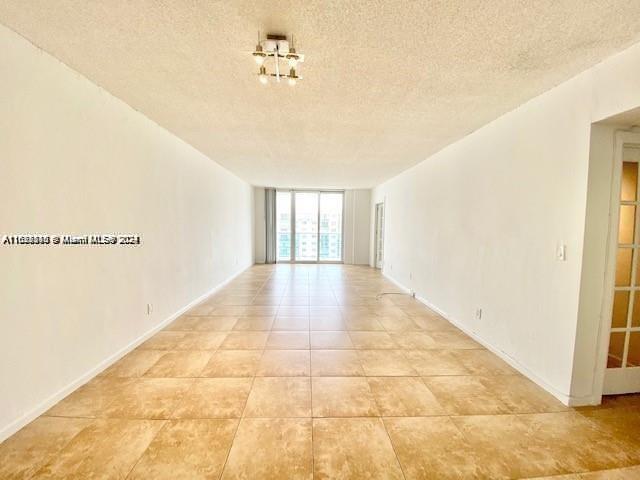 19380 Collins Ave # 1611