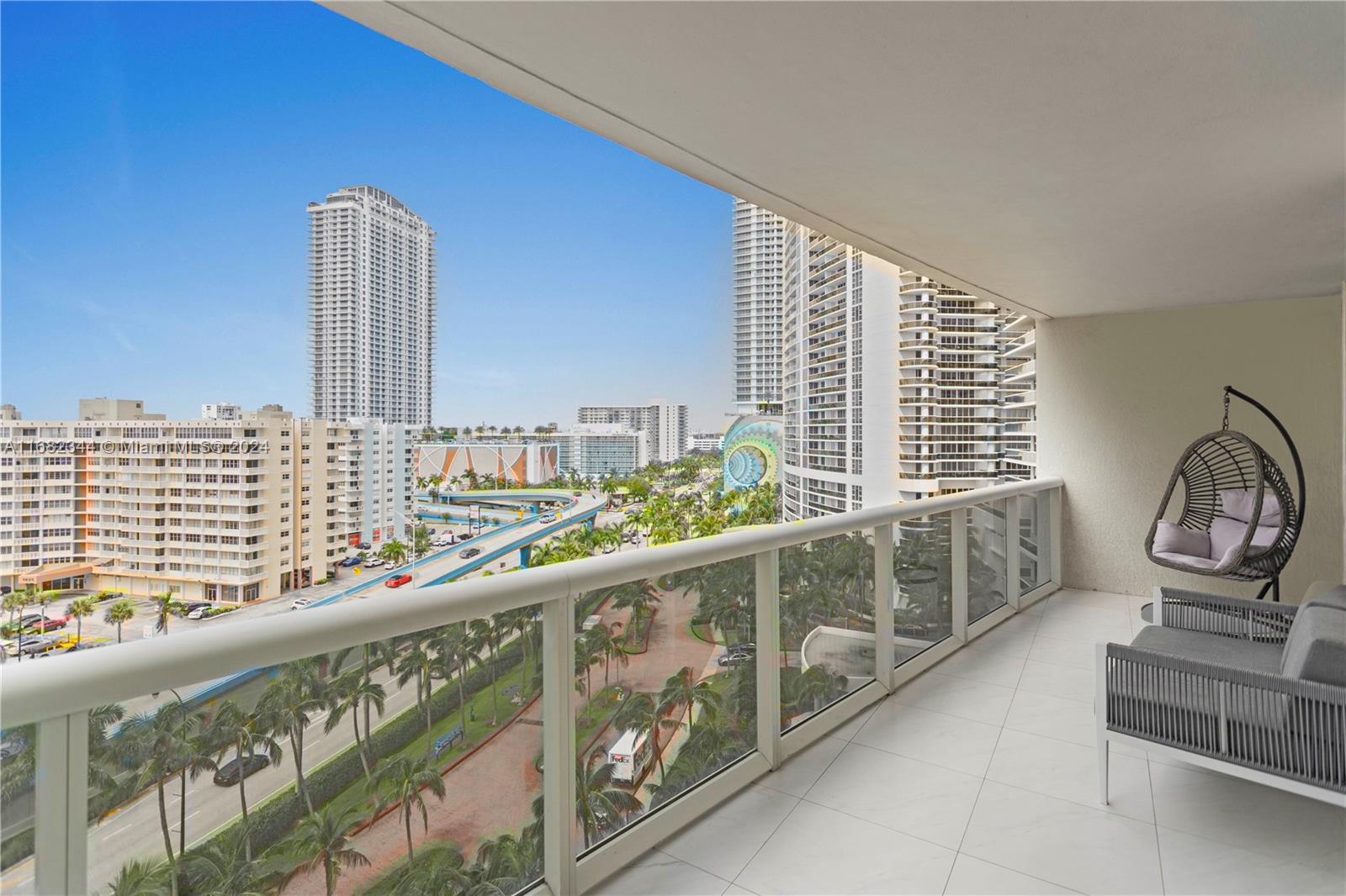 1850 S Ocean Dr # 1009