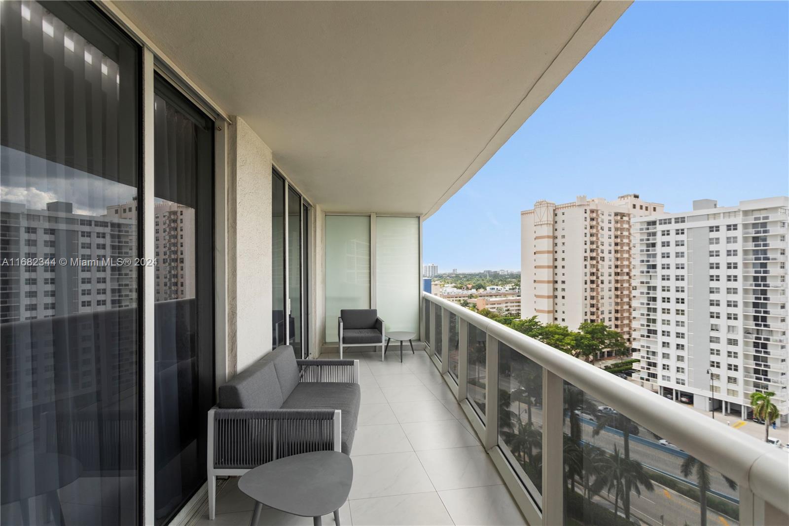 1850 S Ocean Dr # 1009