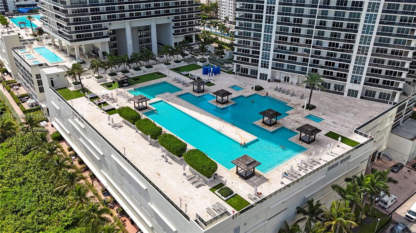 1850 S Ocean Dr # 1009