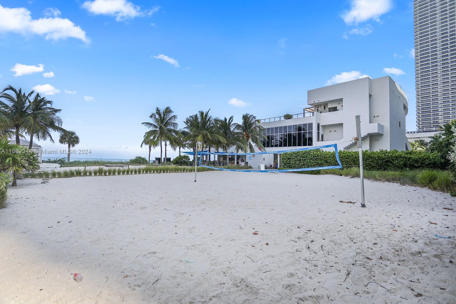 1850 S Ocean Dr # 1009