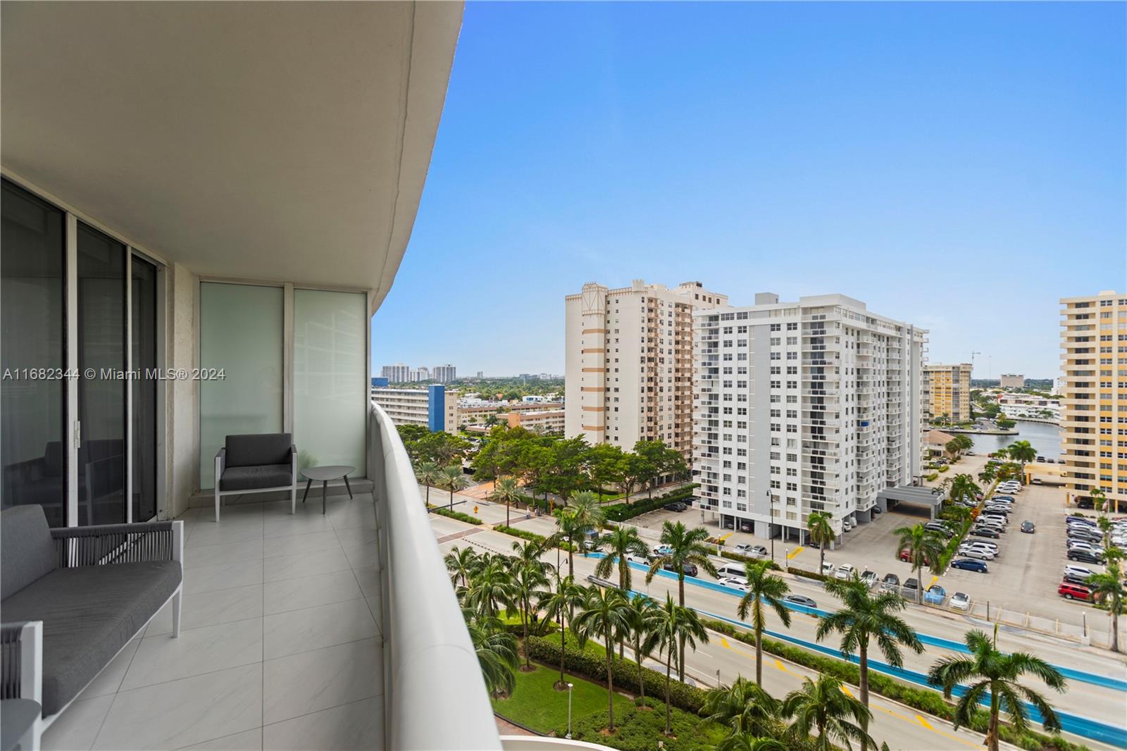 1850 S Ocean Dr # 1009