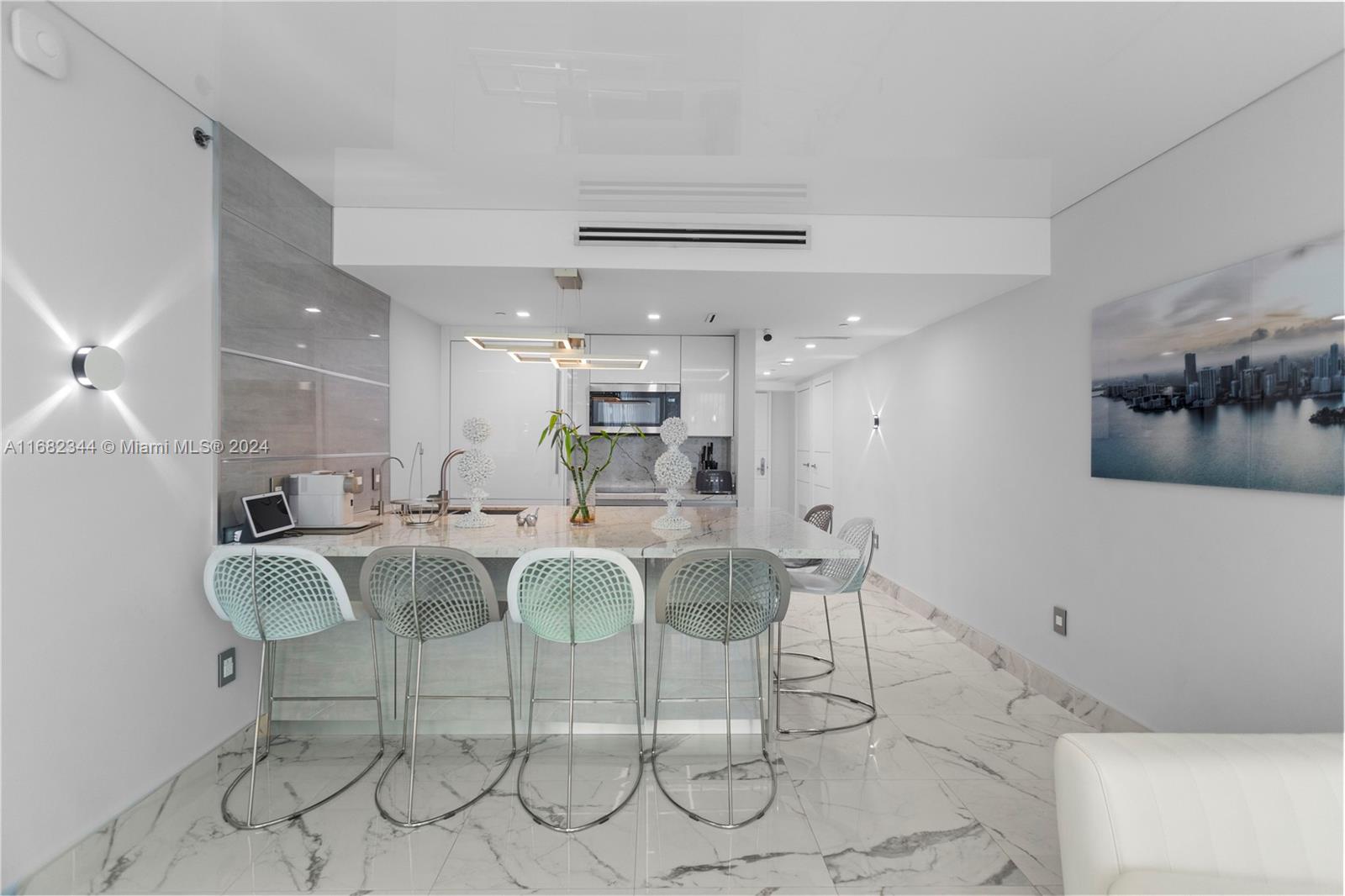 1850 S Ocean Dr # 1009