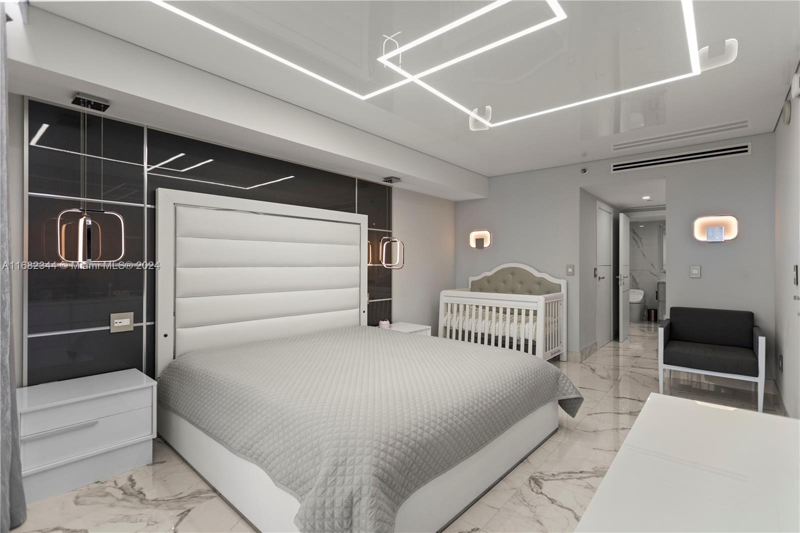 1850 S Ocean Dr # 1009