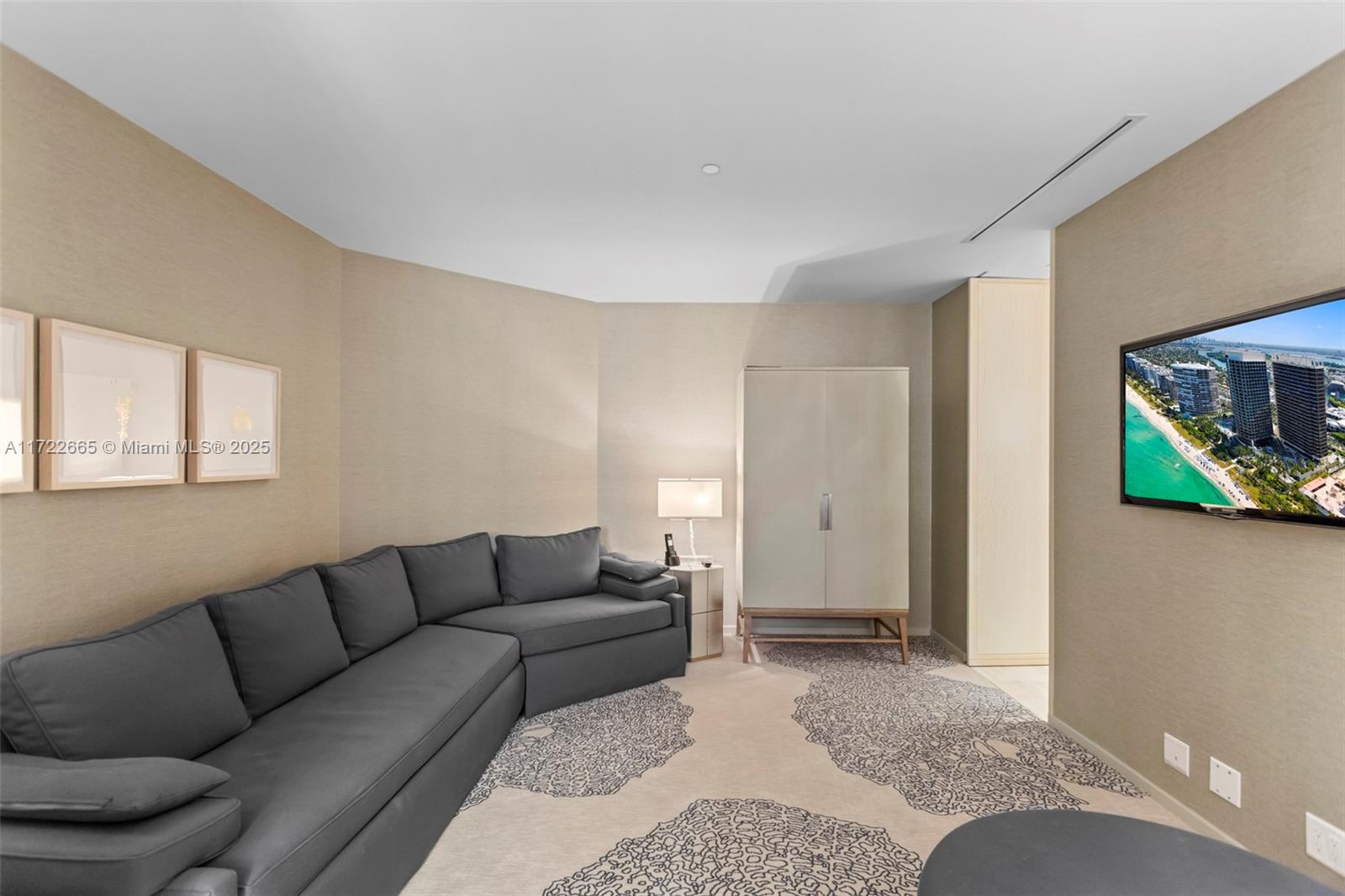 9703 Collins Ave # 1205