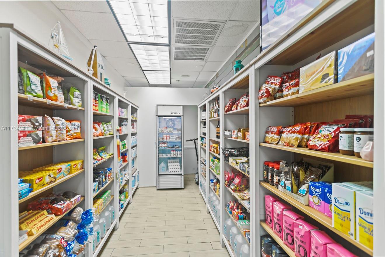 3801 S Ocean Dr # 10Q