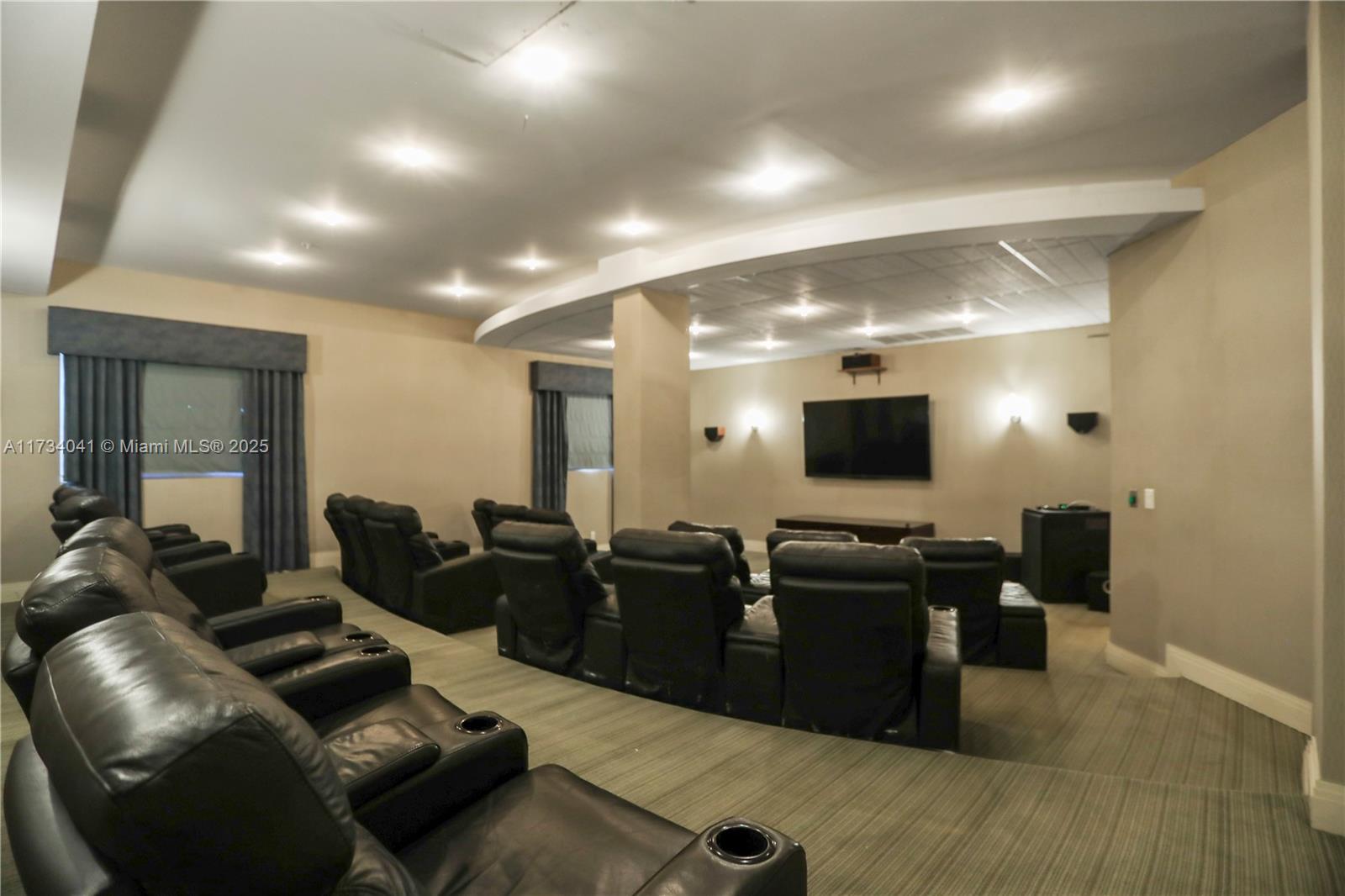 3801 S Ocean Dr # 10Q