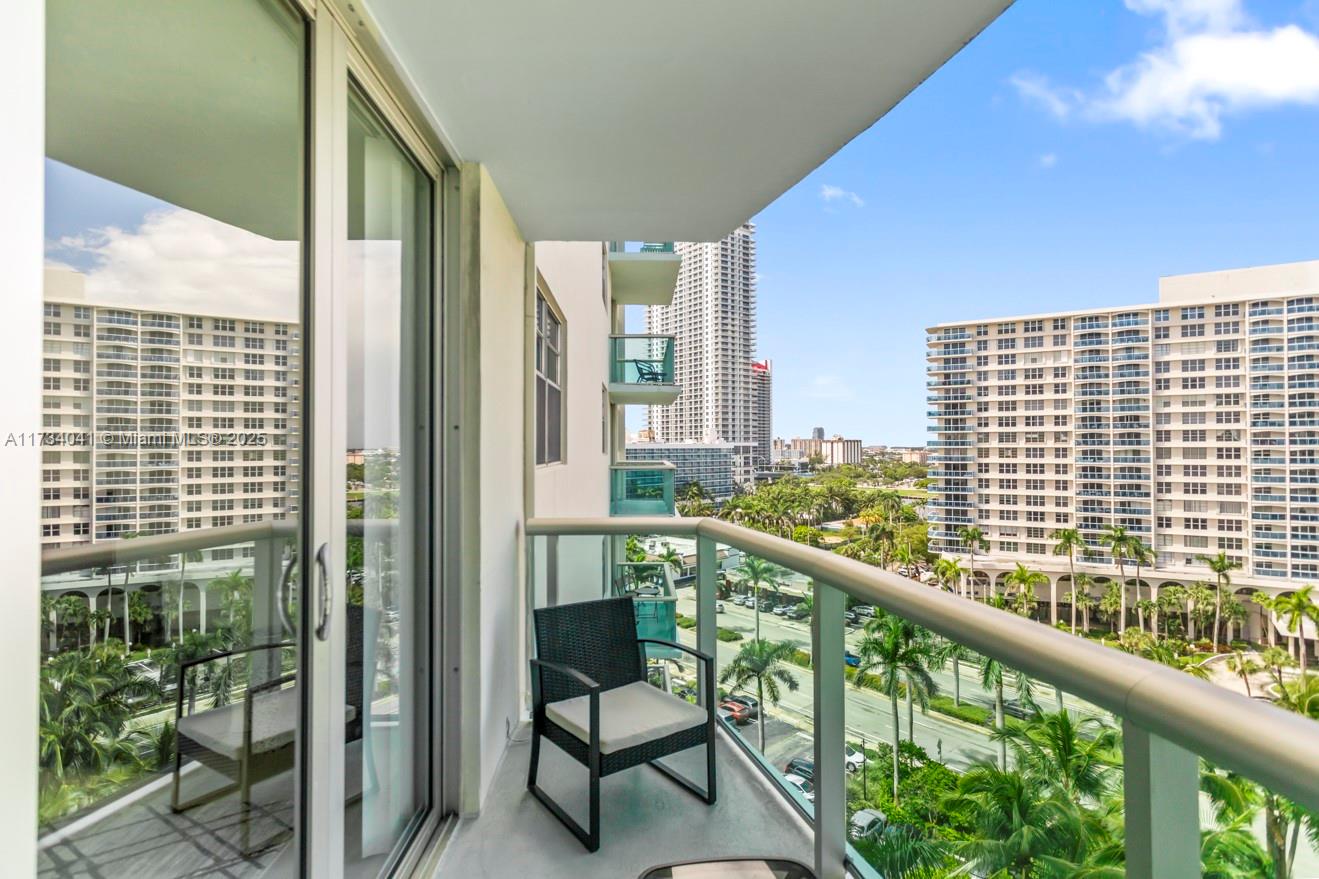 3801 S Ocean Dr # 10Q