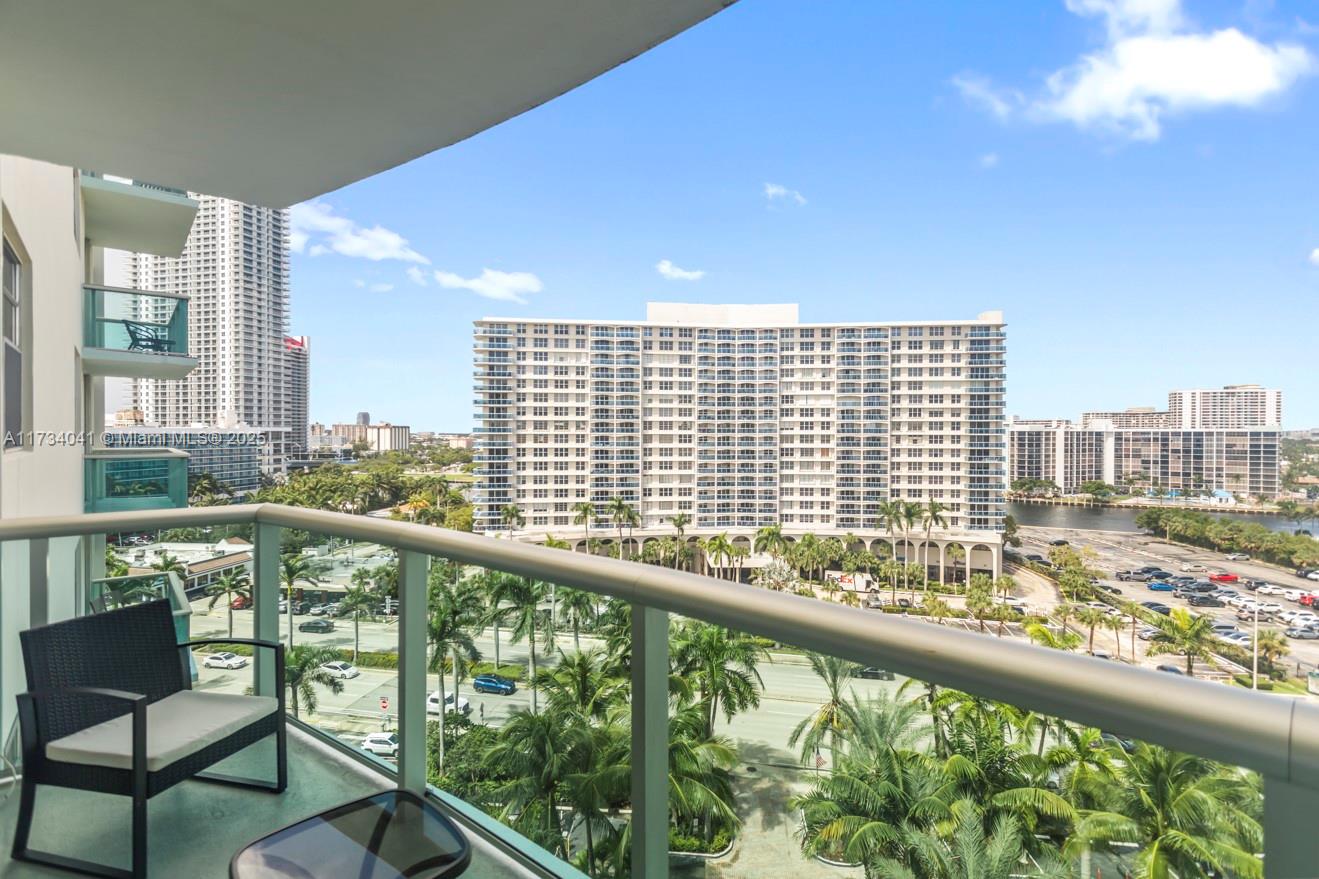 3801 S Ocean Dr # 10Q