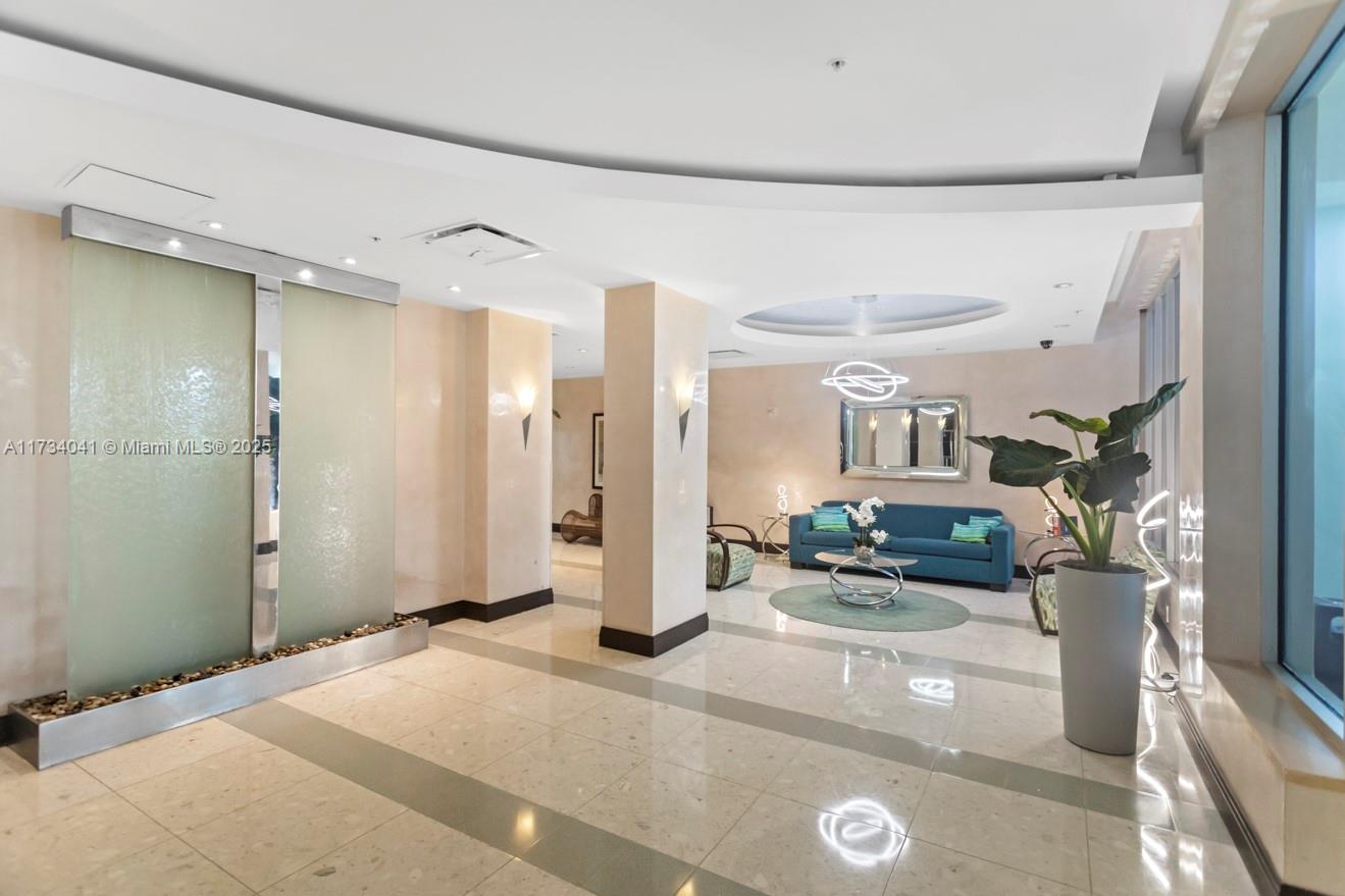 3801 S Ocean Dr # 10Q