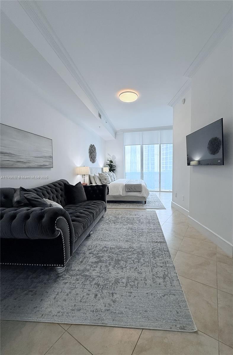 18101 Collins Ave Unit: PH106