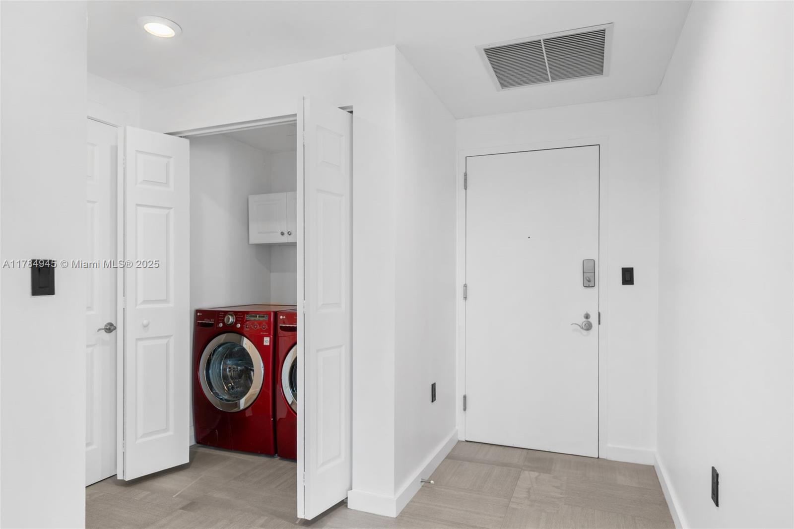 1745 E Hallandale Beach Blvd Unit: PH05W