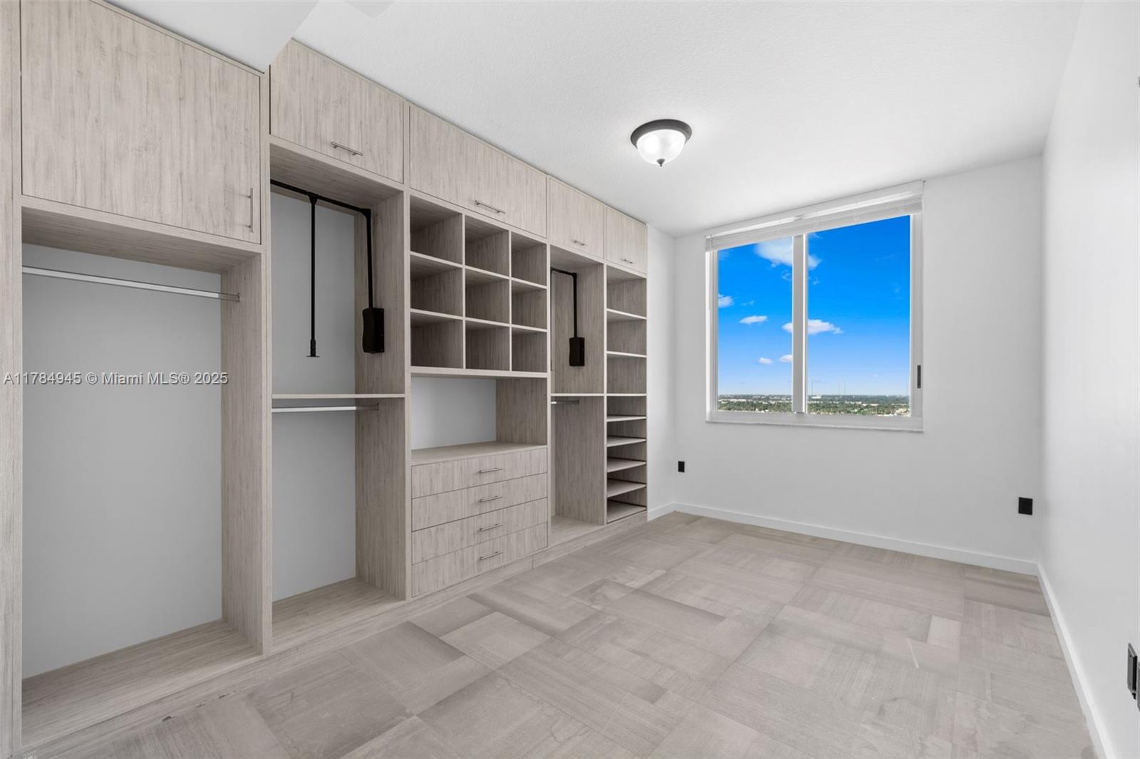 1745 E Hallandale Beach Blvd Unit: PH05W