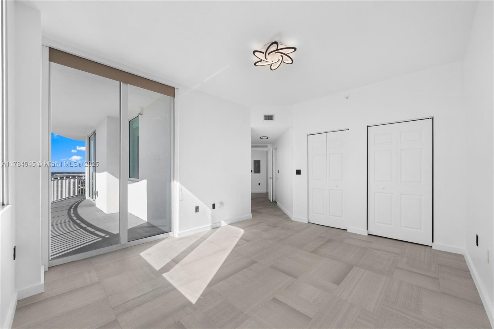 1745 E Hallandale Beach Blvd Unit: PH05W