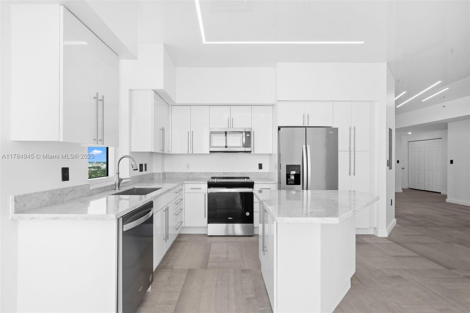 1745 E Hallandale Beach Blvd Unit: PH05W