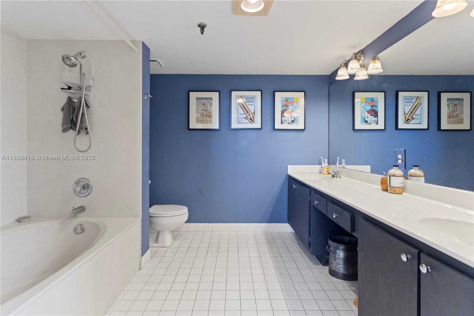 2300 NE 33rd Ave # 401