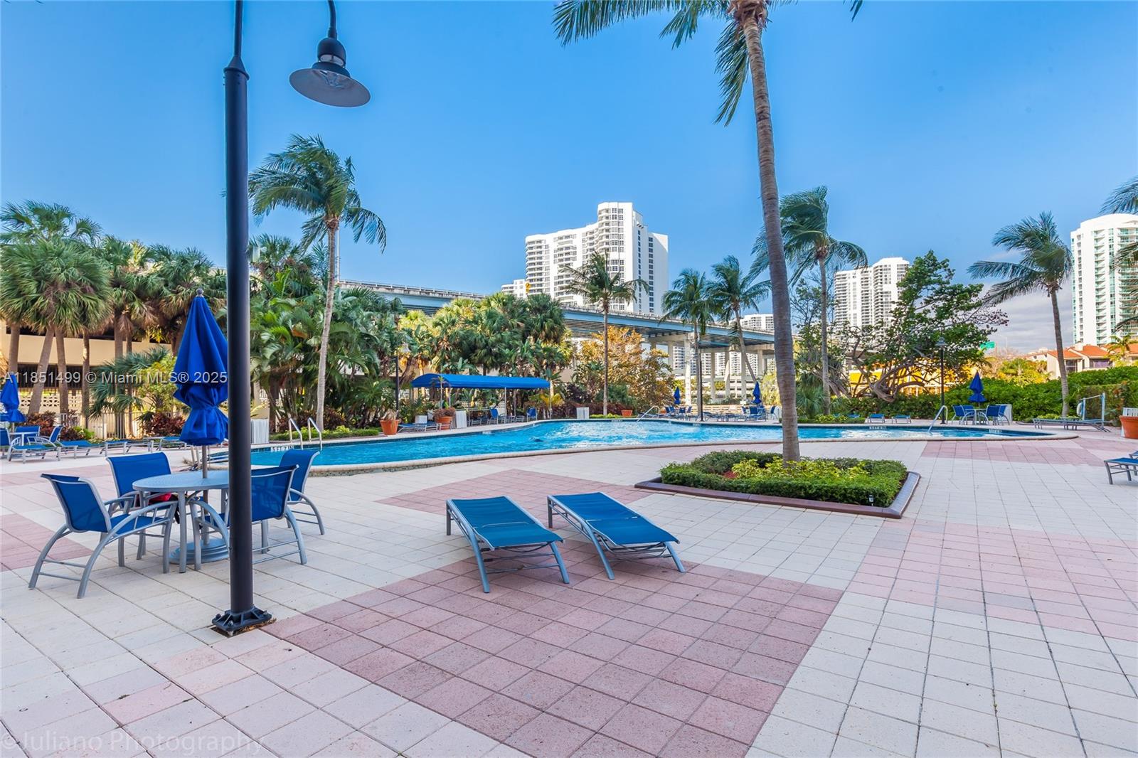 19390 Collins Ave # 1401