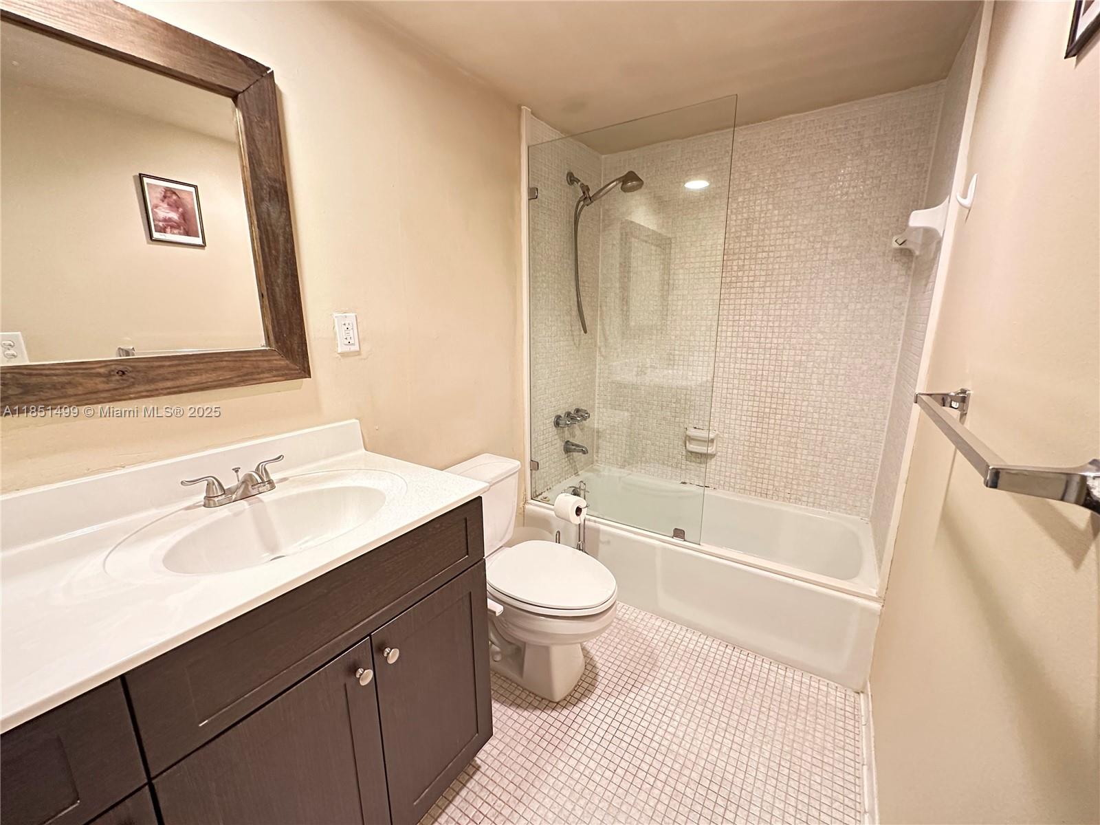 19390 Collins Ave # 1401