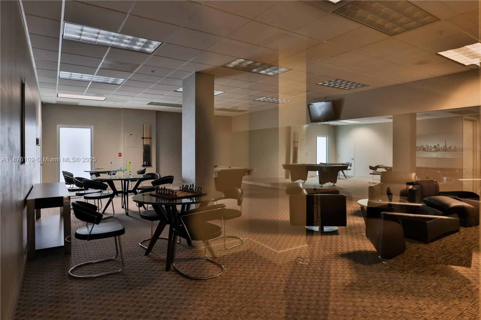 19380 Collins Ave # 1014