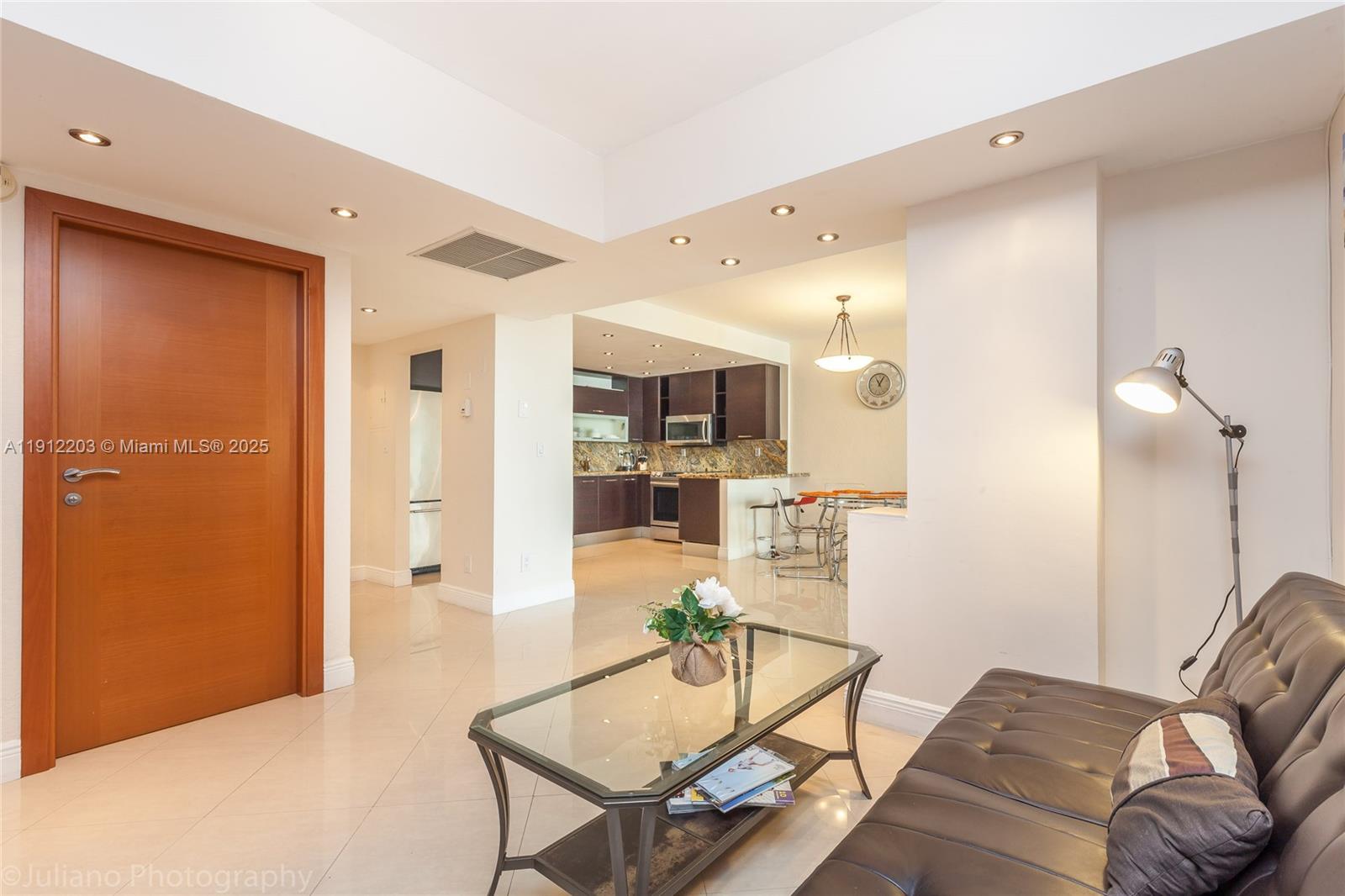 19380 Collins Ave # 427