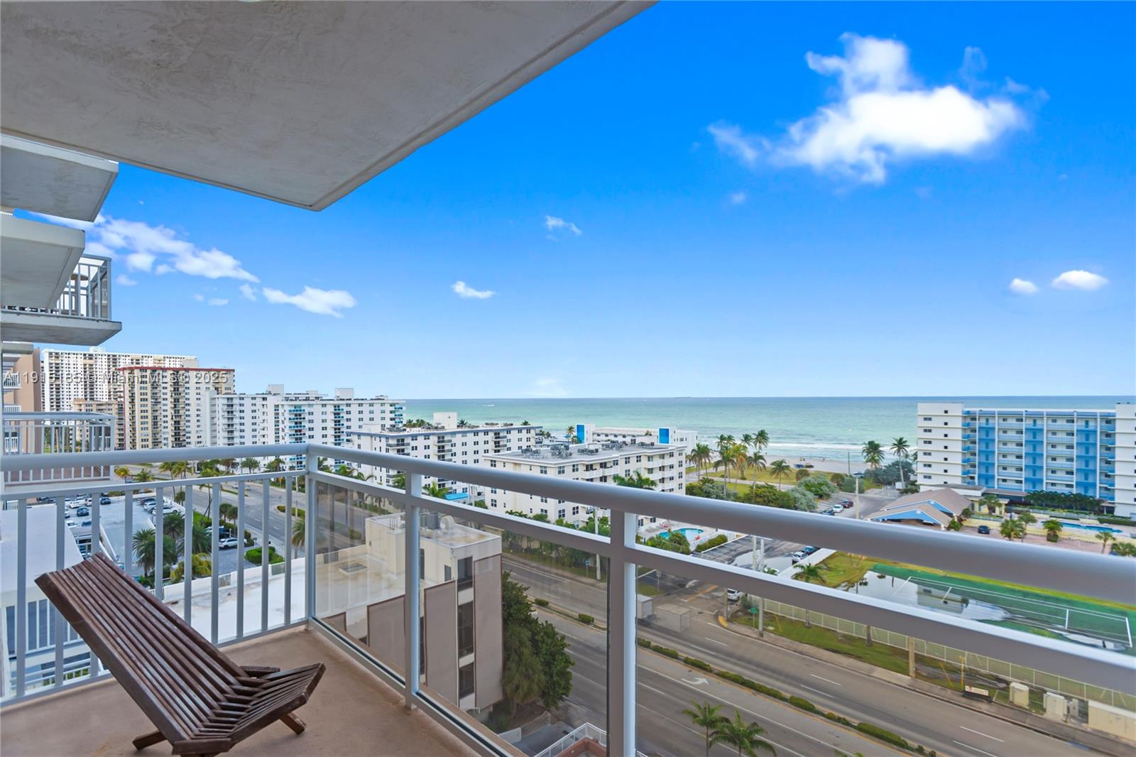 1600 S Ocean Drive # 11H