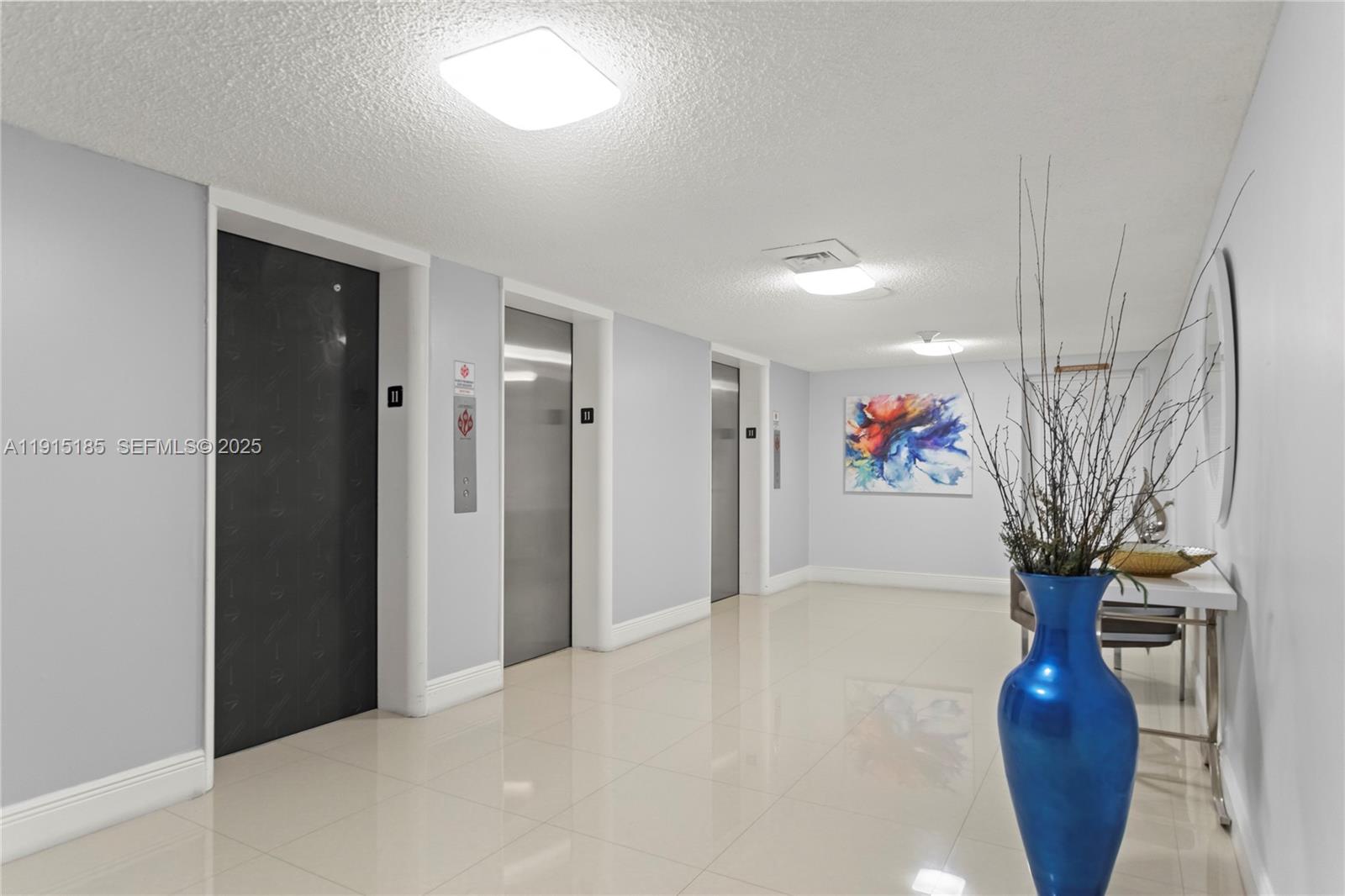 1600 S Ocean Drive # 11H