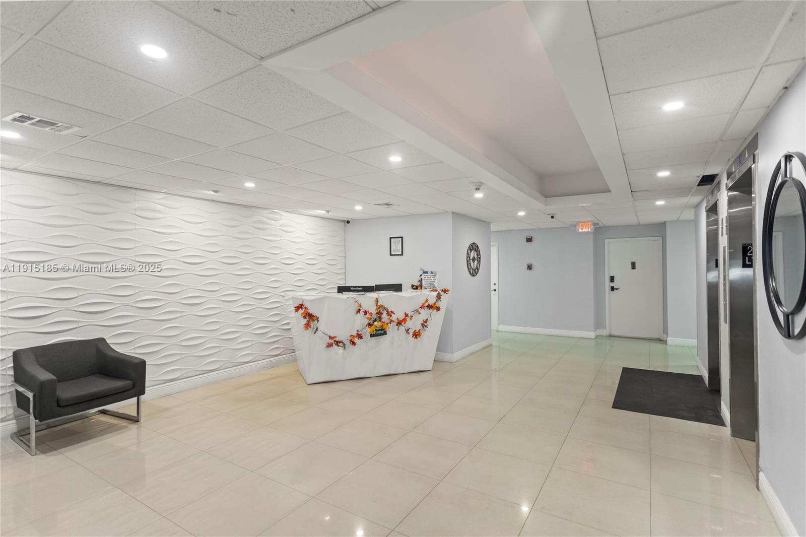 1600 S Ocean Drive # 11H