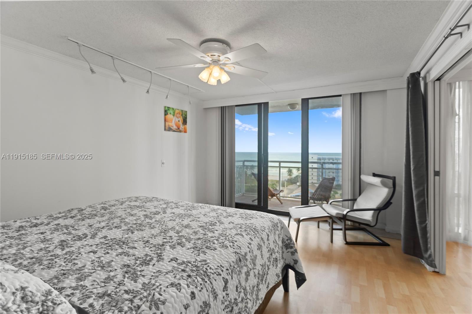 1600 S Ocean Drive # 11H