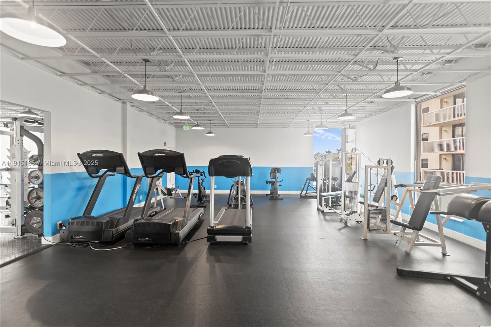 1600 S Ocean Drive # 11H