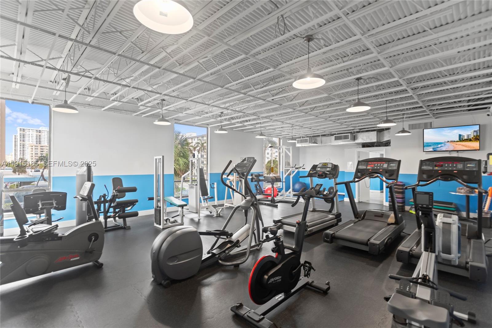 1600 S Ocean Drive # 11H