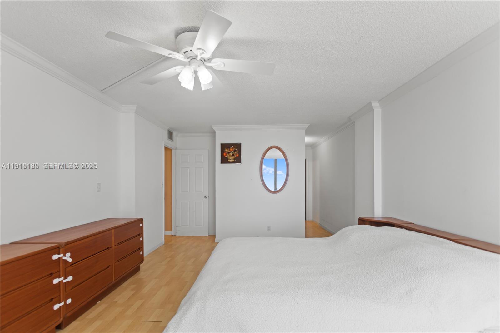 1600 S Ocean Drive # 11H